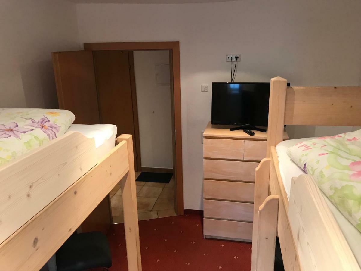 Ferienwohnung Julia 브릭센임탈 외부 사진